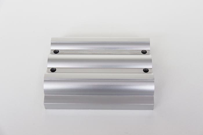 臨桂衛(wèi)生間門(mén)鋁型材多少錢(qián)一頓